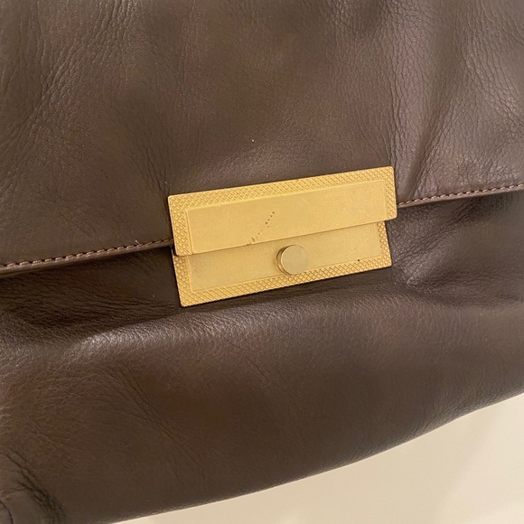 Vintage Donatella Lucchi Milan Brown Leather Purse with Gold Chain - Picture 6 of 8